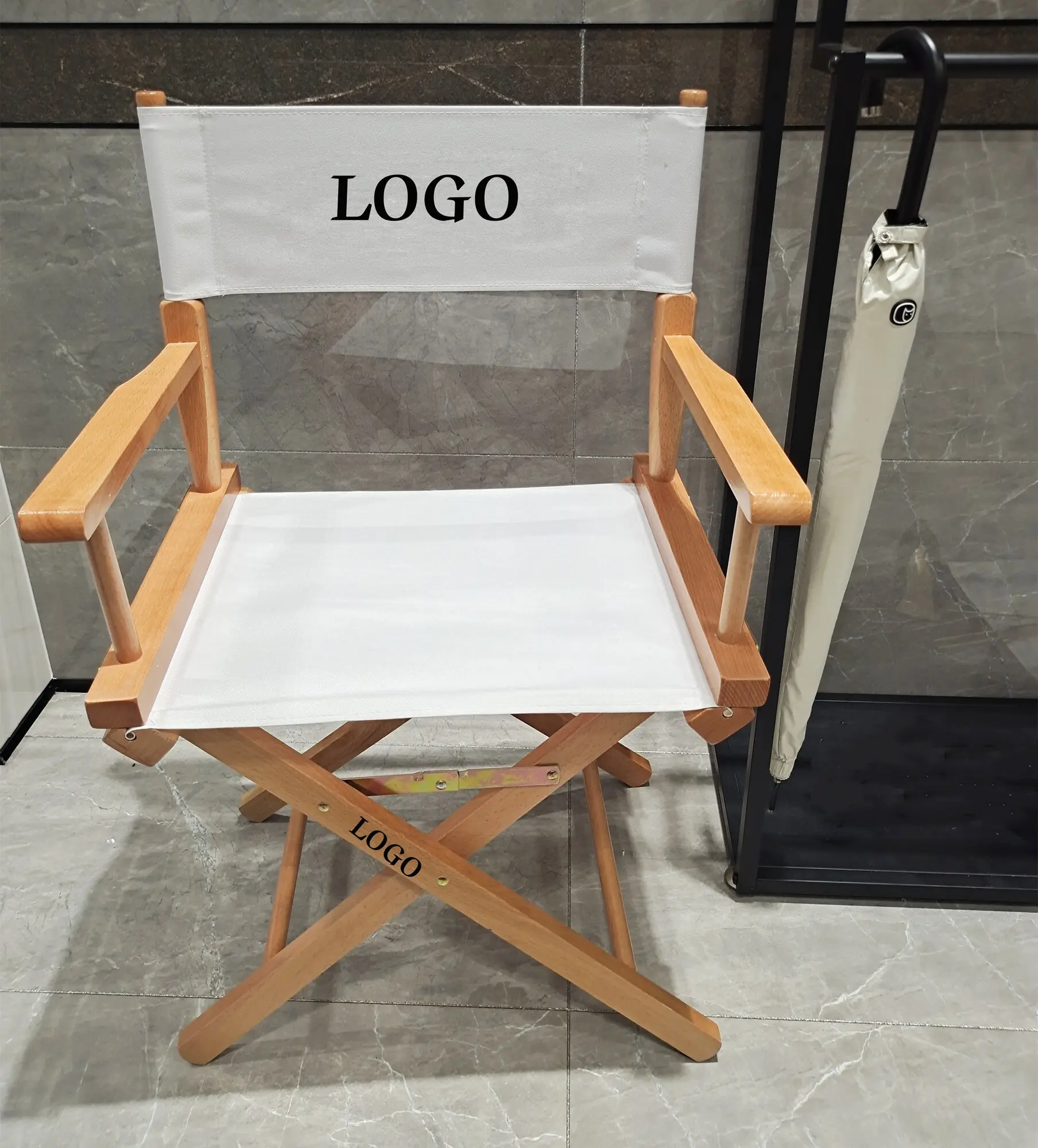 Household Outdoor Solid Wood Folding Director's Chair Leisure Canvas Armchair Camping Chair Internet Famous Photo Taking Chair
Household Outdoor Solid Wood Folding Director's Chair Leisure Canvas Armchair Camping Chair Internet Famous Photo Taking Chair