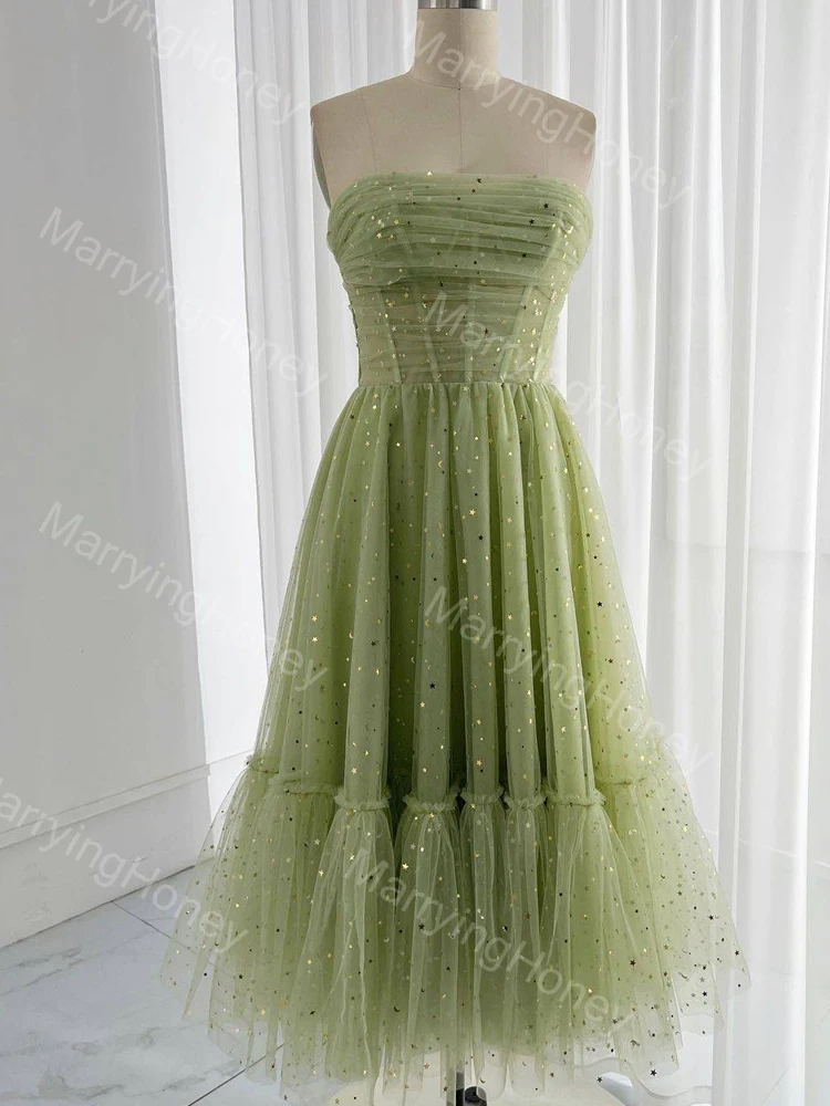 Sparkly Starry Tulle Strapless Boat Neck Prom Dress for Women A Line Ruched Sleeveless Lace Up Summer Dress for Wedding Party
Sparkly Starry Tulle Strapless Boat Neck Prom Dress for Women A Line Ruched Sleeveless Lace Up Summer Dress for Wedding Party
