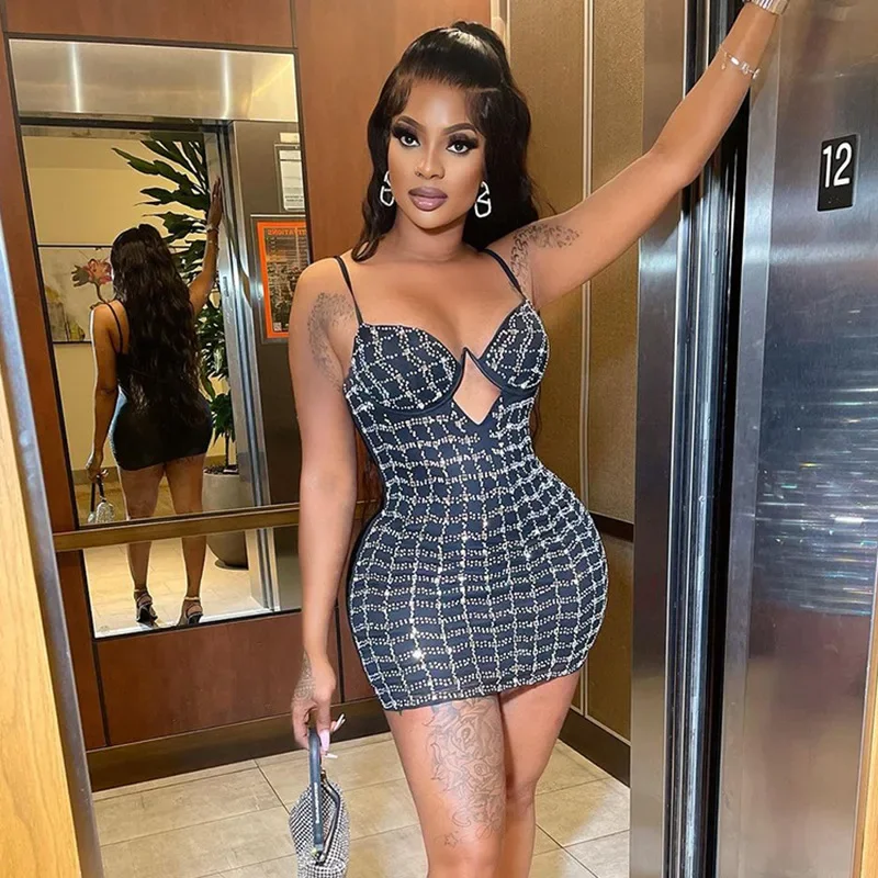 Plaid Hot Diamond Bodycon Mini Dress Women Spring Autumn Spaghetti Strap Hollow Out Backless Sleeveless Slim Spice Girls Dresses
Plaid Hot Diamond Bodycon Mini Dress Women Spring Autumn Spaghetti Strap Hollow Out Backless Sleeveless Slim Spice Girls Dresses