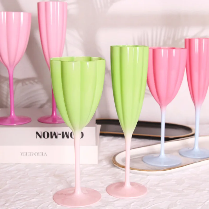 

Retro Goblet Color Flower Cup, High-End Light Luxury, Lead-Free Glass Wine Glasses, Champagne, European Medieval Cocktail Cups