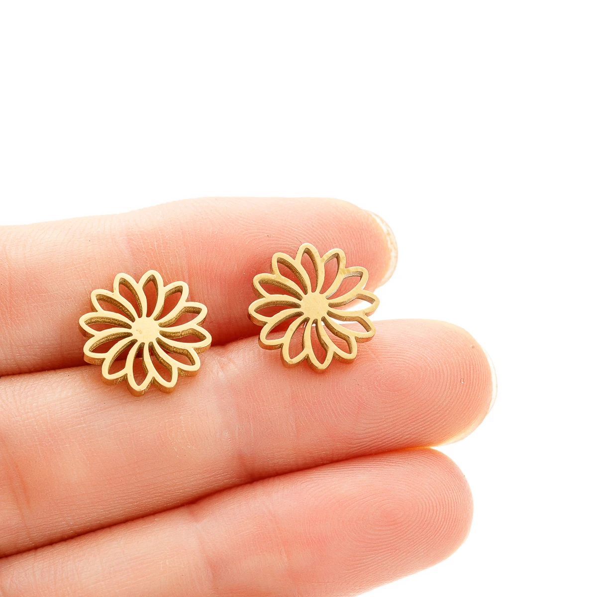 Gold Fashion Stainless Steel Sunflower Stud Earrings For Women Korean Stud Earrings For Jewelry Making Party Gifts Pircing Oreja
Gold Fashion Stainless Steel Sunflower Stud Earrings For Women Korean Stud Earrings For Jewelry Making Party Gifts Pircing Oreja