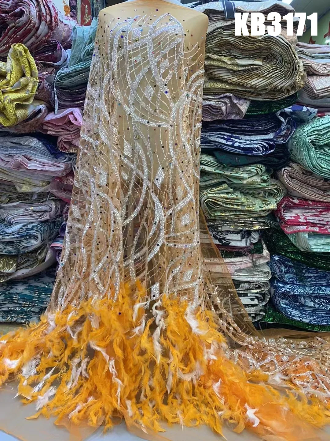 Кружевная ткань с кристаллами, бриллиантами, перьями, бусинами, кружевная ткань высокого качества для свадебного банкетного платья с искусственными перьями 2023
Кружевная ткань с кристаллами, бриллиантами, перьями, бусинами, кружевная ткань высокого качества для свадебного банкетного платья с искусственными перьями 2023