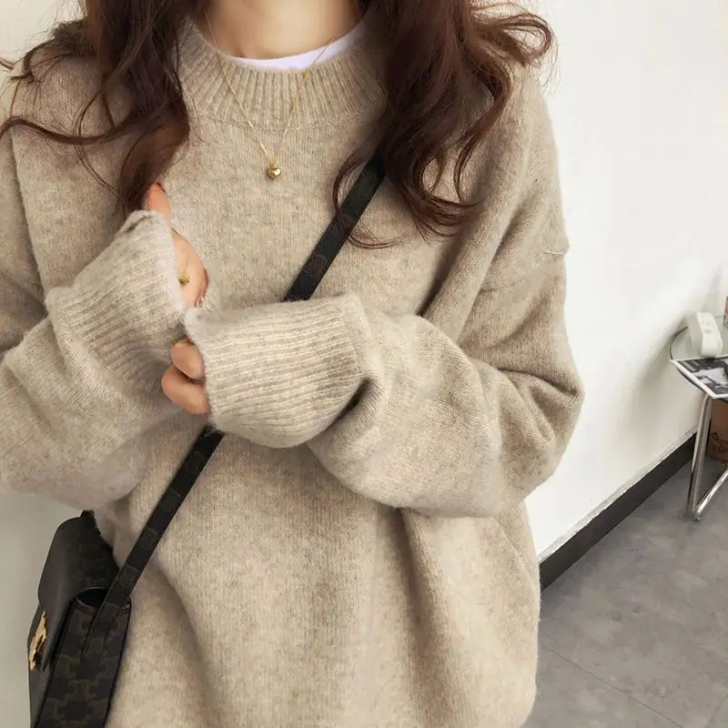 Women Knitted Sweater Winter Pullover Female Casual Knitting Overszie Long Sleeve Loose Outerwear Bottoming Shirt U1042
Women Knitted Sweater Winter Pullover Female Casual Knitting Overszie Long Sleeve Loose Outerwear Bottoming Shirt U1042