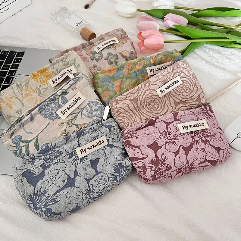 Women Fashion Floral Cosmetic Storage Bag Kawaii Wallet Women Makeup Handbags Phone Pencil Organizer Pouch Bag
Women Fashion Floral Cosmetic Storage Bag Kawaii Wallet Women Makeup Handbags Phone Pencil Organizer Pouch Bag