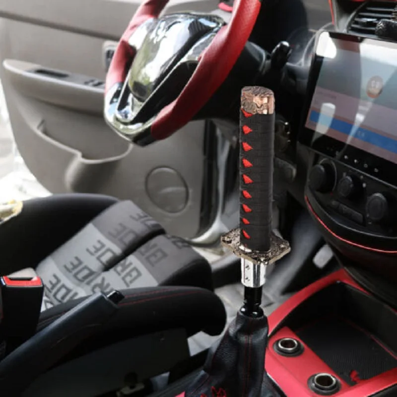 Universal 200MM JDM Katana Samurai Sword Shift Knob Shifter With Adapters Gear Shift knob car accessories
Universal 200MM JDM Katana Samurai Sword Shift Knob Shifter With Adapters Gear Shift knob car accessories