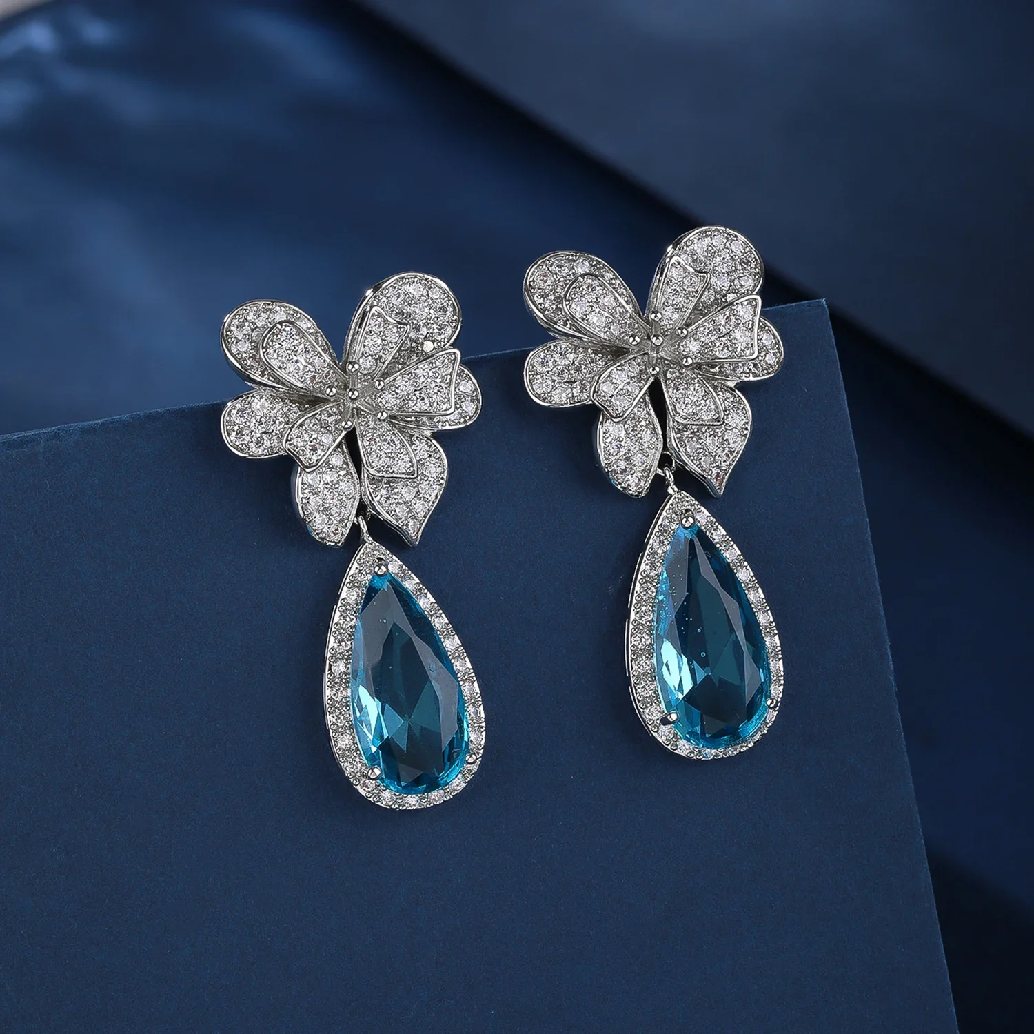 

Trendy Cubic Zirconia Crystal Flower Bowknot Earrings Women Bridal Wedding Jewelry Accessories Gift CE12140