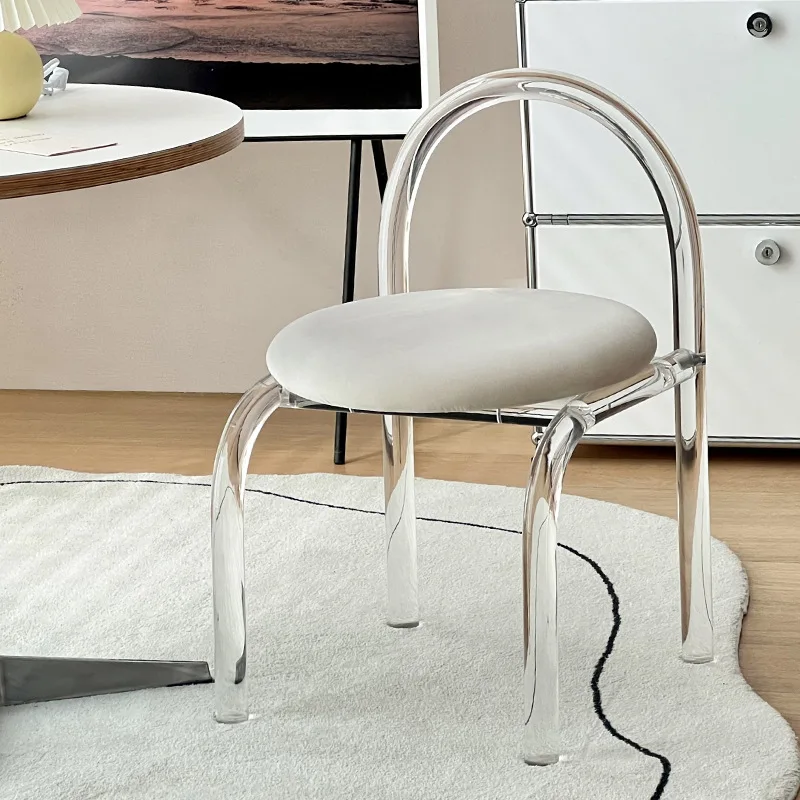 Transparent crystal dining chairs, acrylic household modern minimalist and light luxury Nordic dressing and makeup chairs, inter
Transparent crystal dining chairs, acrylic household modern minimalist and light luxury Nordic dressing and makeup chairs, inter