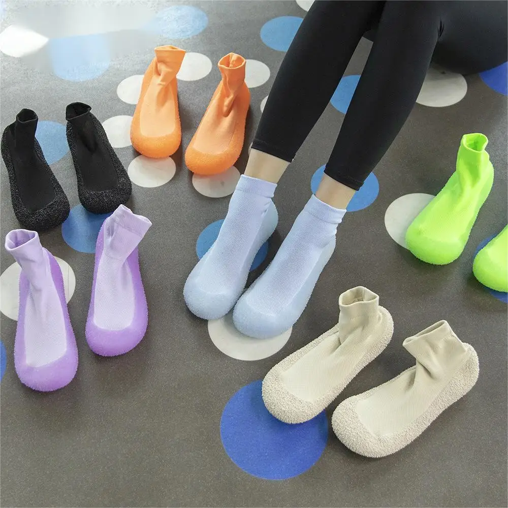 Indoor Luminous Indoor Yoga Shoes and Socks, Multifunctional, Breathable, Non-Slip, Silent, Wear-Resistant, Running, Fitness,
Indoor Luminous Indoor Yoga Shoes and Socks, Multifunctional, Breathable, Non-Slip, Silent, Wear-Resistant, Running, Fitness,