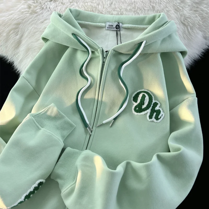American New Letters Mao Jinxiu Milk Green Thin Women Sweater Y2K Small Fresh Oversize Retro Casual Hooded Cardigan Padded Coats
American New Letters Mao Jinxiu Milk Green Thin Women Sweater Y2K Small Fresh Oversize Retro Casual Hooded Cardigan Padded Coats