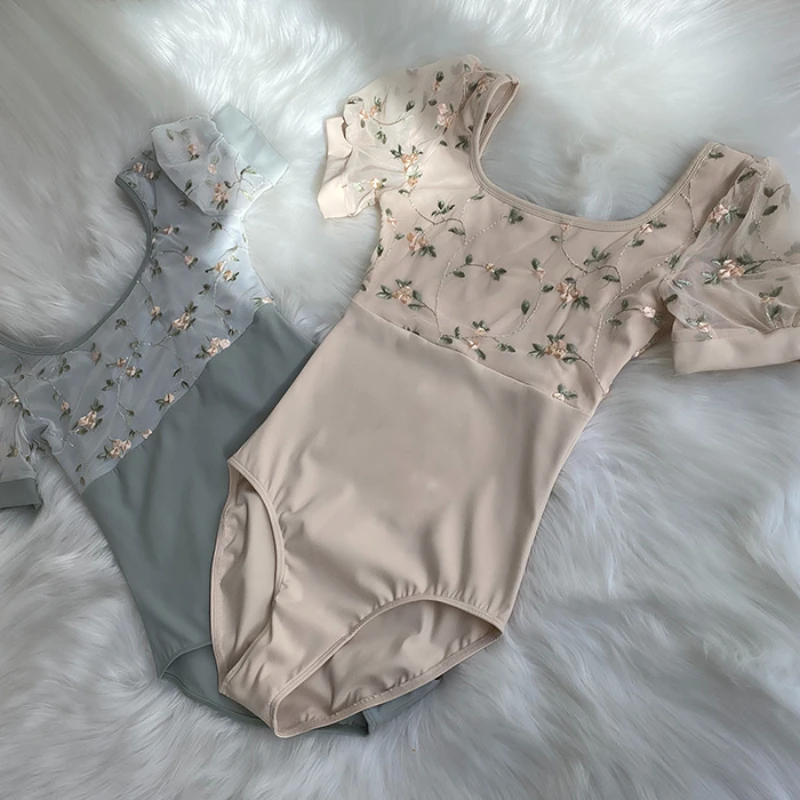 Emboriered Ballet Dance Leotard Women Dancing Jumpsuit Adult Practice Ballet Dance Clothes Yoga Leotard ballet leotards girls
Emboriered Ballet Dance Leotard Women Dancing Jumpsuit Adult Practice Ballet Dance Clothes Yoga Leotard ballet leotards girls