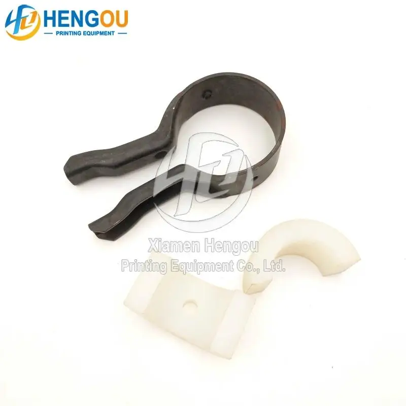 Тормозная колодка Heidelberg SM102 CD102 27.008.037, тормозное кольцо 01.560.097, детали печатной машины Heidelberg
Тормозная колодка Heidelberg SM102 CD102 27.008.037, тормозное кольцо 01.560.097, детали печатной машины Heidelberg