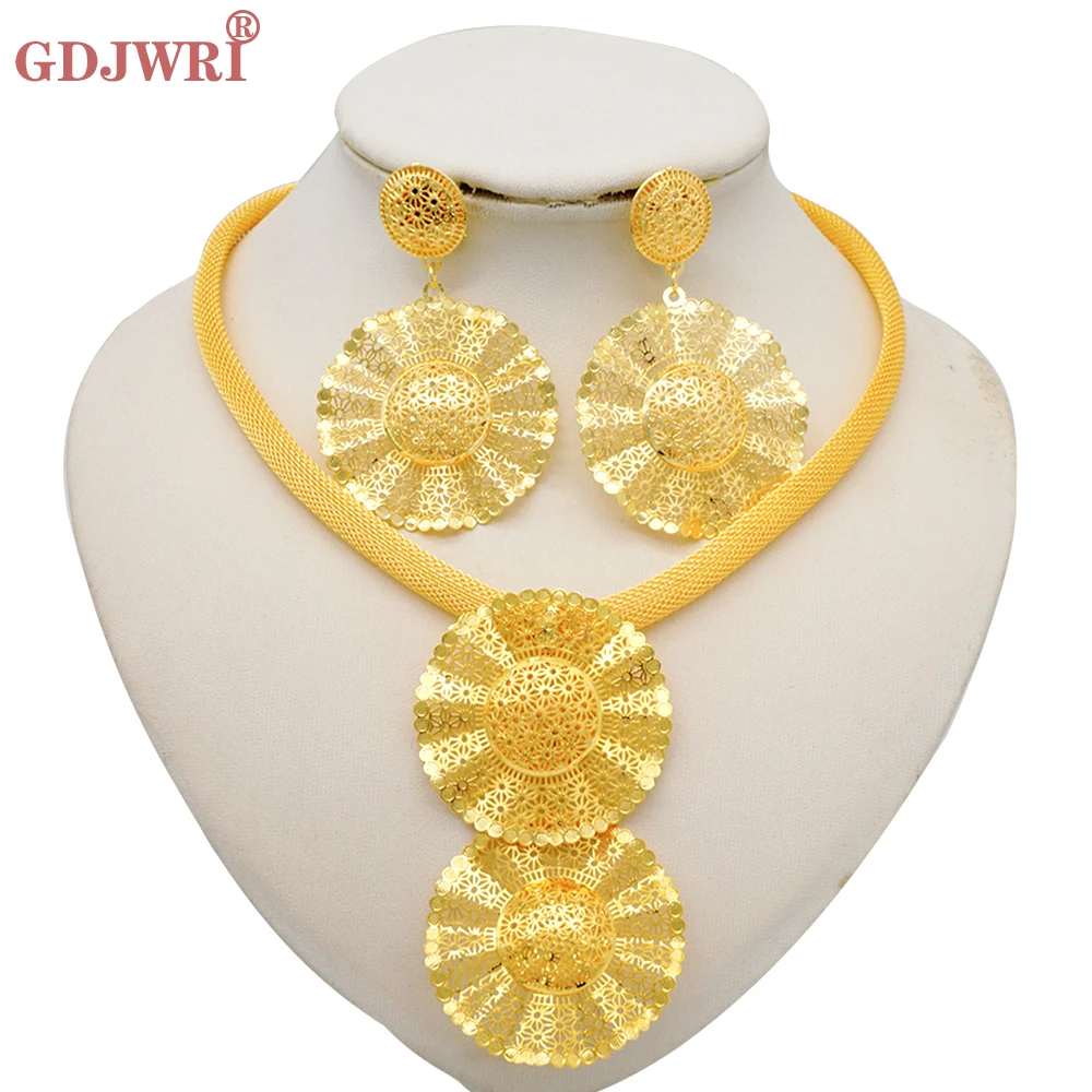 African Jewelry Sets For Women Round Hollow Out Necklace Earrings Dubai Gold Color Party Bridal Luxury Quality Jewelry
African Jewelry Sets For Women Round Hollow Out Necklace Earrings Dubai Gold Color Party Bridal Luxury Quality Jewelry