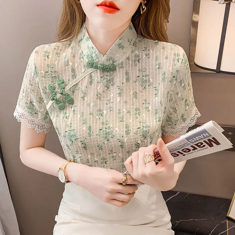 2023 traditional chinese vintage blouse Cheongsam button short top women's summer floral shirt lady lace short sleeve shirt
2023 traditional chinese vintage blouse Cheongsam button short top women's summer floral shirt lady lace short sleeve shirt
