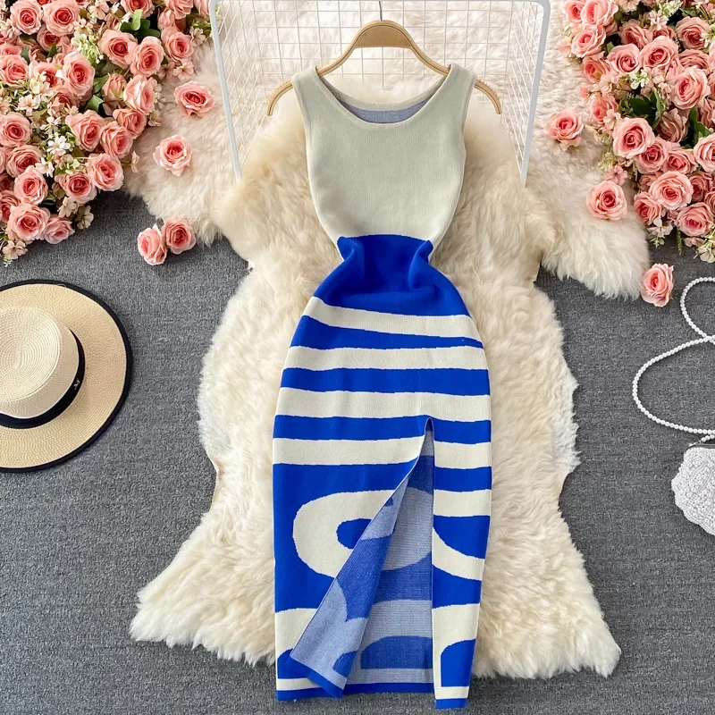 Women Striped Color Match Split Knitted Dress Girls Sexy Sleeveless Vest Dress 2023 Summer New Girls Sexy Knitting Dresses
Women Striped Color Match Split Knitted Dress Girls Sexy Sleeveless Vest Dress 2023 Summer New Girls Sexy Knitting Dresses