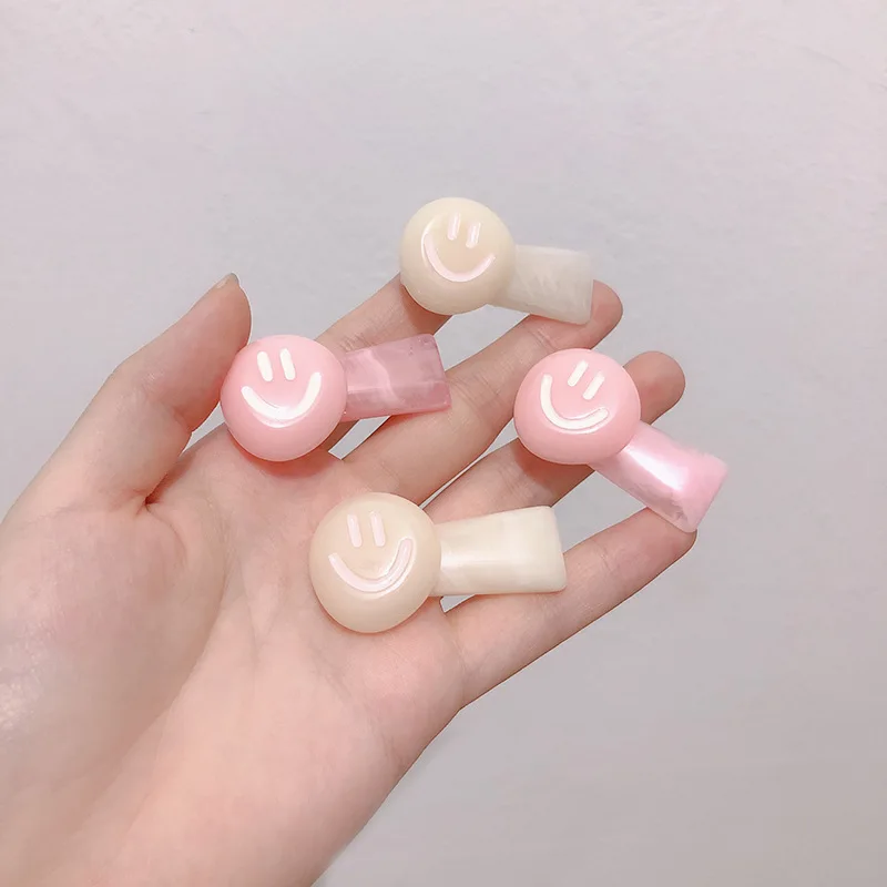2024 Spring Summer Pink White Cartoon Round Smile Face Girl Woman Hair Clips Cute Kawaii Sweet Acrylic Hairpin Fashion Party
2024 Spring Summer Pink White Cartoon Round Smile Face Girl Woman Hair Clips Cute Kawaii Sweet Acrylic Hairpin Fashion Party