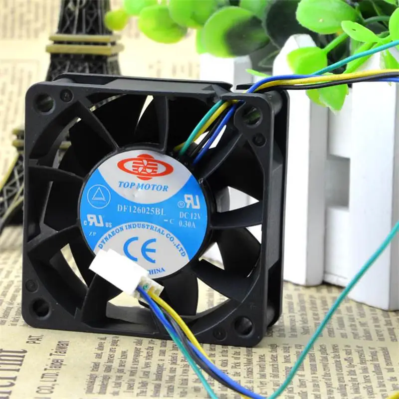 New For DF126025BU 6025 6CM 12V0.80A Double Ball Violent PWM Speed Control Four-Wire Fan
New For DF126025BU 6025 6CM 12V0.80A Double Ball Violent PWM Speed Control Four-Wire Fan