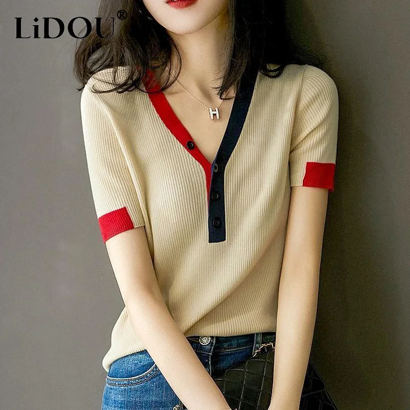 2023 Summer New Fashion V-neck Button Short Sleeve Contrast Color Knitting T-Shirts Women Casual Elegant Vintage All-match Tops
2023 Summer New Fashion V-neck Button Short Sleeve Contrast Color Knitting T-Shirts Women Casual Elegant Vintage All-match Tops