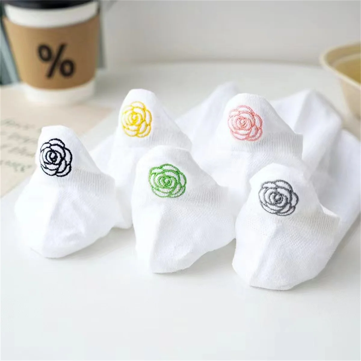 Dreamlikelin 5Pairs/lot Spring Summer Camellia Women's Short Socks Summer Thin Mesh Breathable Girls Socks
Dreamlikelin 5Pairs/lot Spring Summer Camellia Women's Short Socks Summer Thin Mesh Breathable Girls Socks