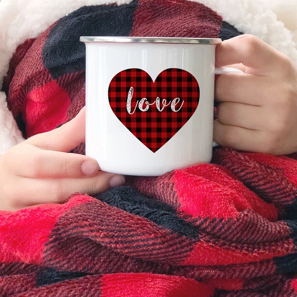 Red Lattice Love Heart Print Enamel Water Mugs Christmas Party Wine Beer Drinks Juice Coffee Cups Mug Creative Birthday Gifts
Red Lattice Love Heart Print Enamel Water Mugs Christmas Party Wine Beer Drinks Juice Coffee Cups Mug Creative Birthday Gifts