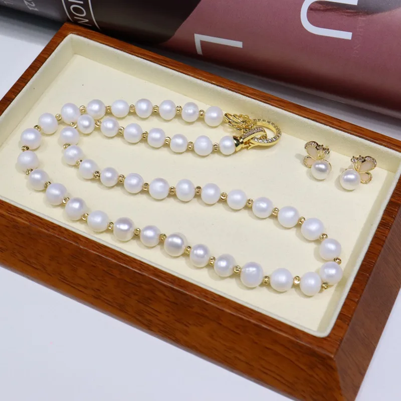 New Natural Freshwater Pearl Necklace Earring set Women's 8-9mm 18k Gold Bag with Butterfly Buckle
New Natural Freshwater Pearl Necklace Earring set Women's 8-9mm 18k Gold Bag with Butterfly Buckle
