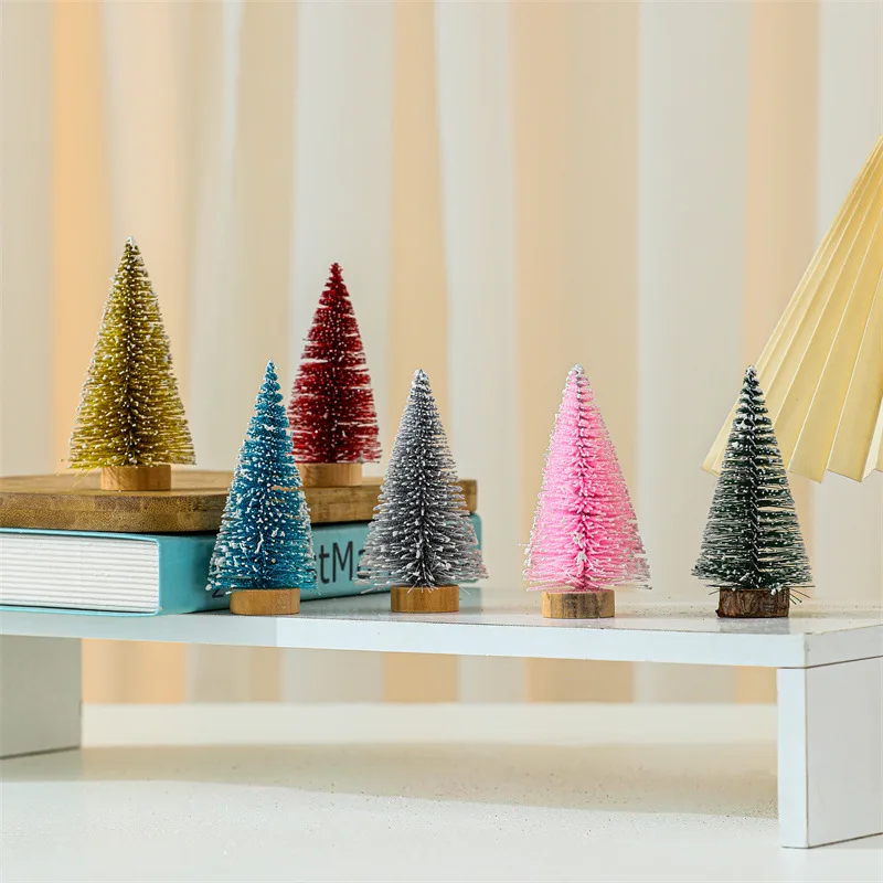 

4PCS/Set 10cm Christmas Tree Ornament Small Artificial Pine Sisal Snow Landscape Xmas Trees Tabletop Navidad Decor Gifts