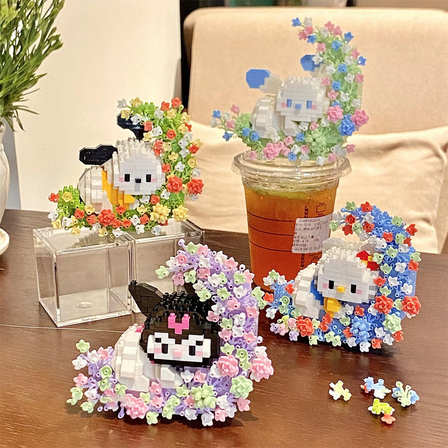 Конструктор HelloKitty Sanrio Kuromi, Обучающие игрушки, японское аниме украшения, детские подарки, Новинка
Конструктор HelloKitty Sanrio Kuromi, Обучающие игрушки, японское аниме украшения, детские подарки, Новинка
