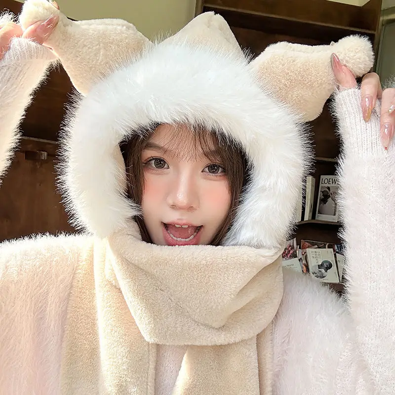 Новинка Sanrio милые кавайные женские Мультяшные Kuromi Корейская версия зимние универсальные плюшевые велосипедные перчатки шарф шапка Комплект из трех предметов
Новинка Sanrio милые кавайные женские Мультяшные Kuromi Корейская версия зимние универсальные плюшевые велосипедные перчатки шарф шапка Комплект из трех предметов