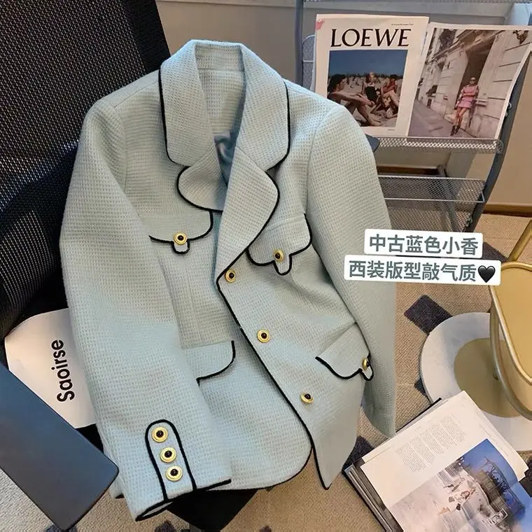 UNXX 2023 New Autumn Small Suit Jacket for Women with Lapel Collar, Chic and Temperamental, Fashionable and Elegant High Quality
UNXX 2023 New Autumn Small Suit Jacket for Women with Lapel Collar, Chic and Temperamental, Fashionable and Elegant High Quality
