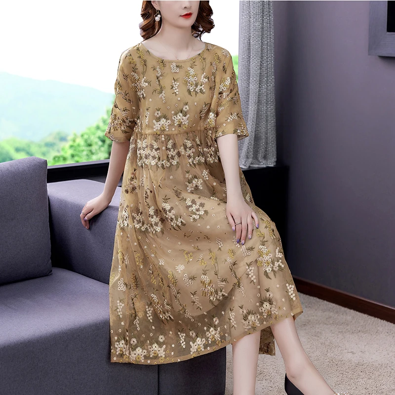 2023 floral embroidery mesh openwork sexy dress Korean retro party in summer sexy dress maxi dresses for women vestido 원피스 traf
2023 floral embroidery mesh openwork sexy dress Korean retro party in summer sexy dress maxi dresses for women vestido 원피스 traf