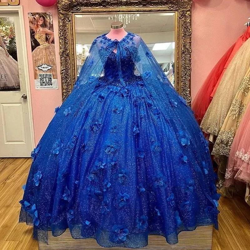Очаровательные платья 2024 королевский синий Quinceanera 3D Цветочная аппликация с накидкой танцевальные Вечерние платья на день рождения
Очаровательные платья 2024 королевский синий Quinceanera 3D Цветочная аппликация с накидкой танцевальные Вечерние платья на день рождения