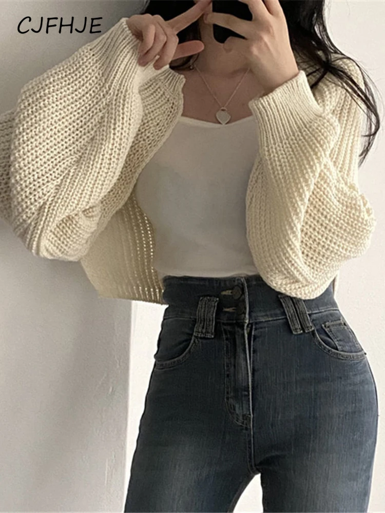 CJFHJE Casual Women Short Cardigan Sweater Korean Fashion Lantern Long Sleeve Loose Knitted Coats Classic Shawl Female Jumper
CJFHJE Casual Women Short Cardigan Sweater Korean Fashion Lantern Long Sleeve Loose Knitted Coats Classic Shawl Female Jumper