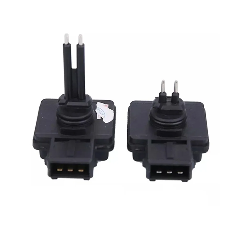 63299059 9609955680 63299033A 9646901580 Expansion Radiator Coolant Tank Level Sensor for Peugeot 1306F0 1306C3 1306J0 1306CE
63299059 9609955680 63299033A 9646901580 Expansion Radiator Coolant Tank Level Sensor for Peugeot 1306F0 1306C3 1306J0 1306CE