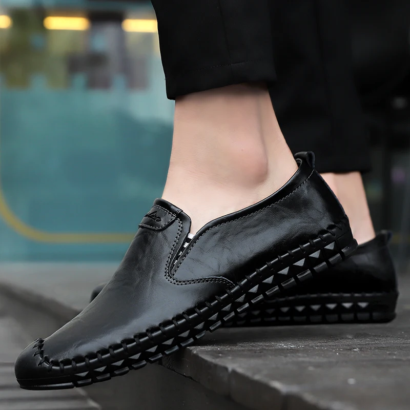 Classic Leather Men's Loafers Luxury Men Casual Shoes handmade Moccasins Breathable Slip on black Driving Shoes Plus Size 38-48
Classic Leather Men's Loafers Luxury Men Casual Shoes handmade Moccasins Breathable Slip on black Driving Shoes Plus Size 38-48