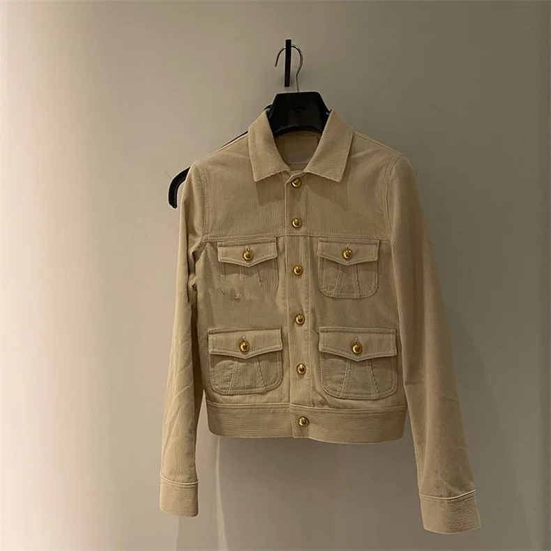 Niche 2023 early autumn new solid color all lapel gold buckle jacket jacket women
Niche 2023 early autumn new solid color all lapel gold buckle jacket jacket women