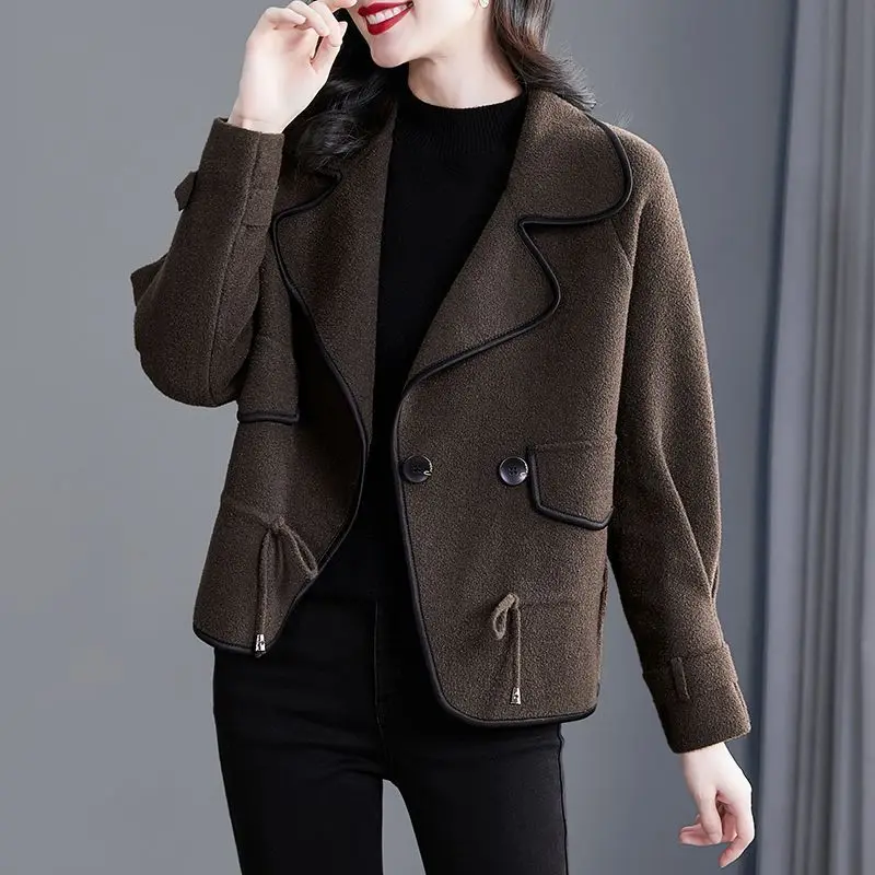 Woolen Short Coat Fashion Office Lady Square Collar Single Button Winter s for Women 2023 Loose Fit Pocket Solid T02
Woolen Short Coat Fashion Office Lady Square Collar Single Button Winter s for Women 2023 Loose Fit Pocket Solid T02