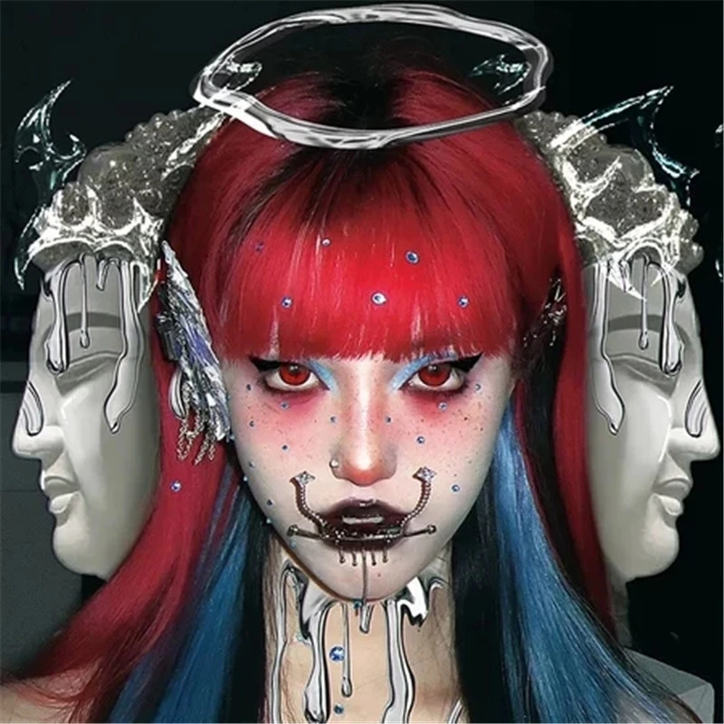 Goth Trend Exaggerated Metal Lips Hip-Hop Men's and Women's Party Trend Fashion Face Decoration Jewelry
Goth Trend Exaggerated Metal Lips Hip-Hop Men's and Women's Party Trend Fashion Face Decoration Jewelry