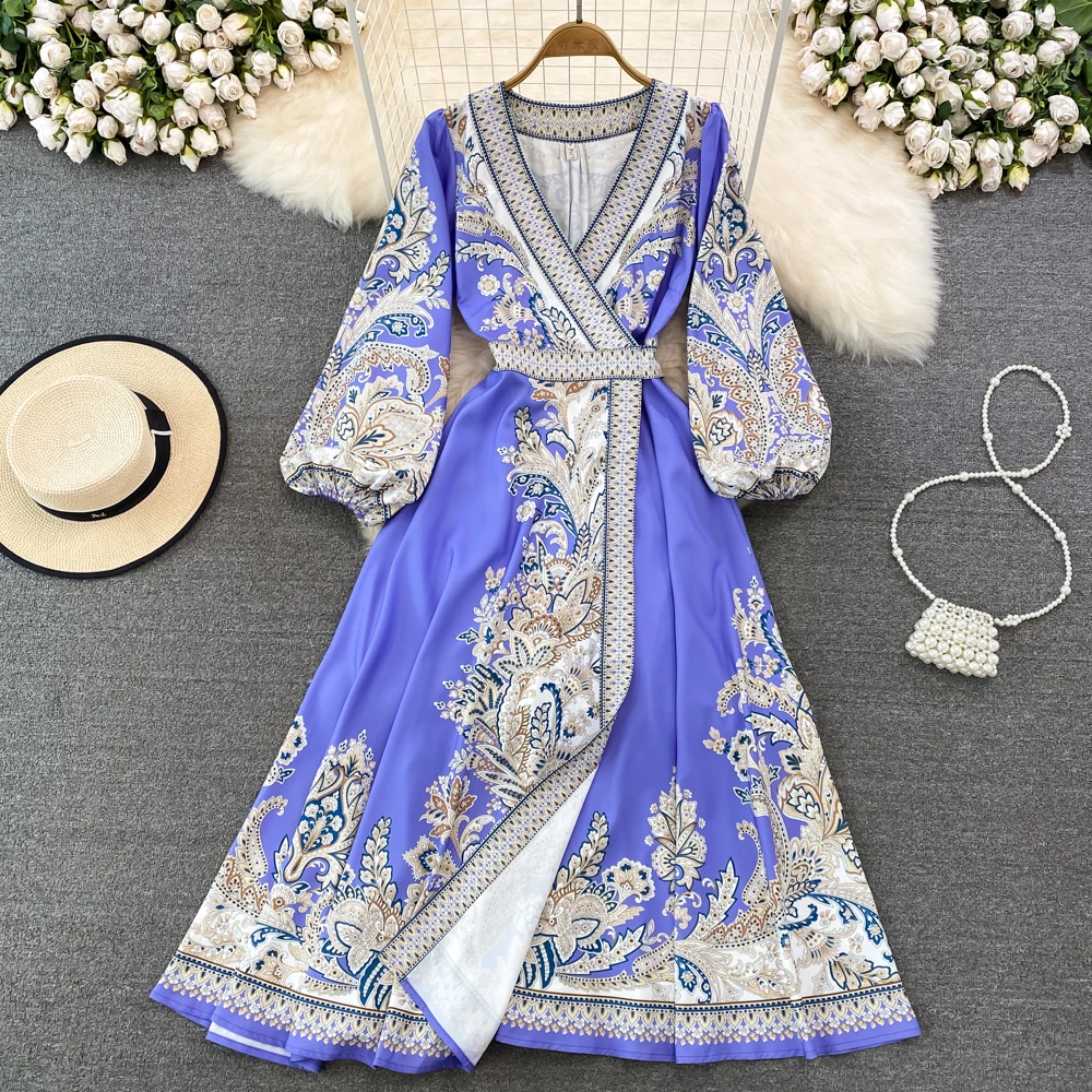 Autumn Retro Palace Style Lanterns Long Sleeved V-neck Waist Wrapped Slim Lace Up A-line Dress Elegant Wrapped Long Skirt
Autumn Retro Palace Style Lanterns Long Sleeved V-neck Waist Wrapped Slim Lace Up A-line Dress Elegant Wrapped Long Skirt