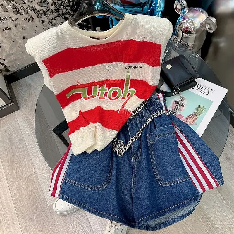 Korean Fashion Casual Shorts Sets for Women 2023 Summer Two Piece Sets Sleeveless Rainbow Top + Denim Shorts Women Y2k Clothes
Korean Fashion Casual Shorts Sets for Women 2023 Summer Two Piece Sets Sleeveless Rainbow Top + Denim Shorts Women Y2k Clothes