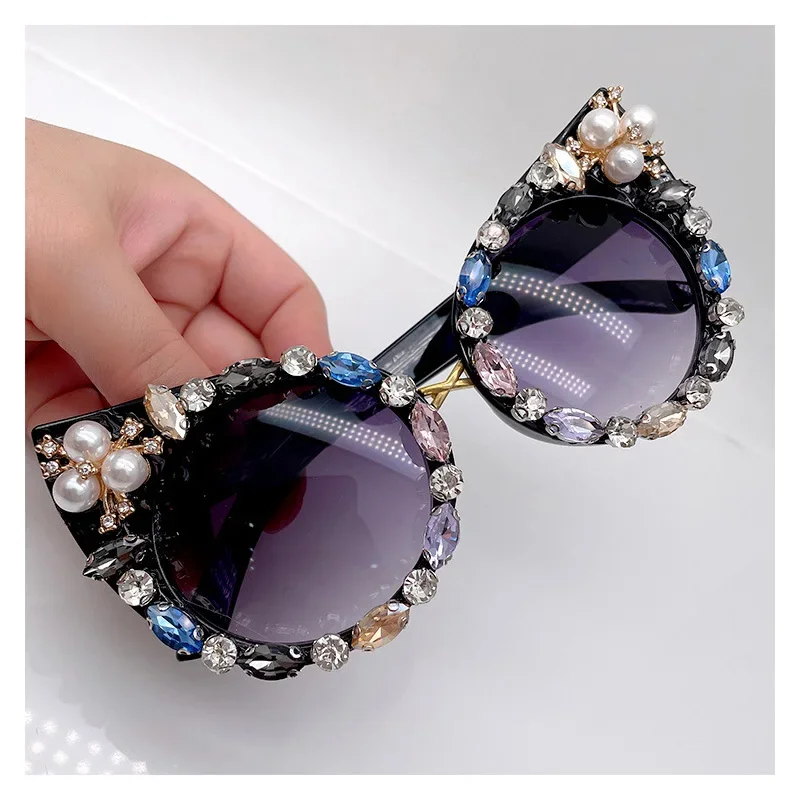 

2022 New Pearl Baroque Sunglasses Women's Lentes Oculos Gafas De Sol Feminino Lunette Soleil Flowers Sun Glasses Mujer