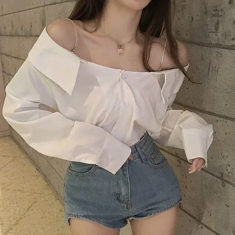 Korean Chain Design Off Shoulder Striped Shirt Women Long Sleeve Loose Short Blouse Women Casual Slim Slash Neck Tops New 30245
Korean Chain Design Off Shoulder Striped Shirt Women Long Sleeve Loose Short Blouse Women Casual Slim Slash Neck Tops New 30245