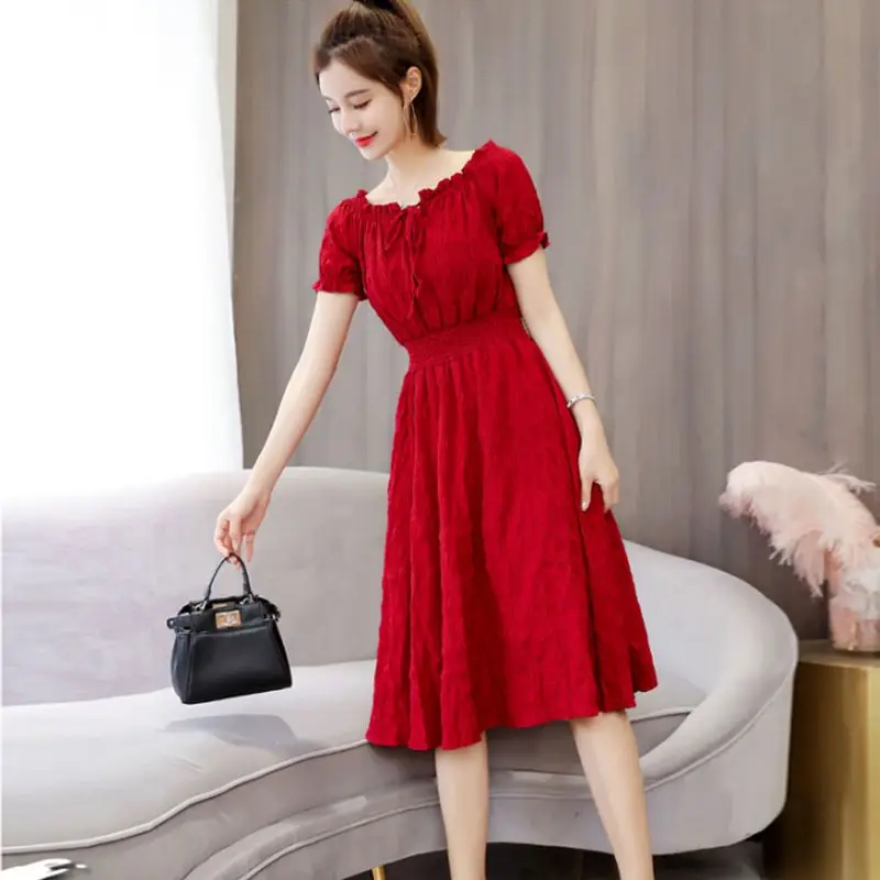 Summer New Pleated Ladies Dresses Short Sleeve Solid Color Simplicity Midi Dress Fashion Elegant Women Clothing
Summer New Pleated Ladies Dresses Short Sleeve Solid Color Simplicity Midi Dress Fashion Elegant Women Clothing