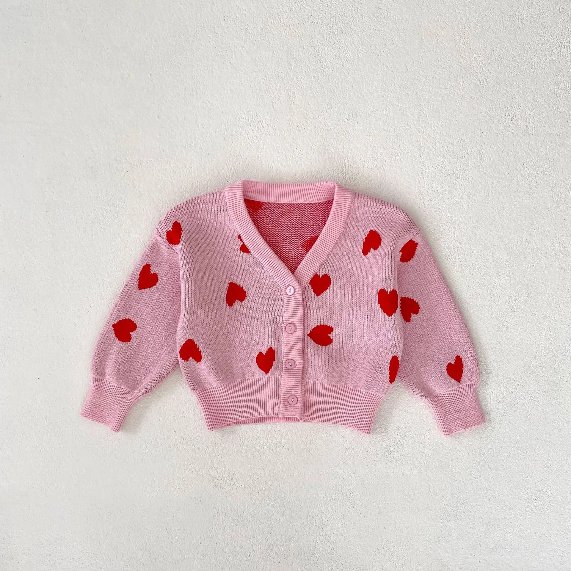 Autumn Winter Baby Girls Cardigan Love Knitted Sweater Coat Cotton Long Sleeve Infant Toddler Knit Sweater Cardigan Tops
Autumn Winter Baby Girls Cardigan Love Knitted Sweater Coat Cotton Long Sleeve Infant Toddler Knit Sweater Cardigan Tops