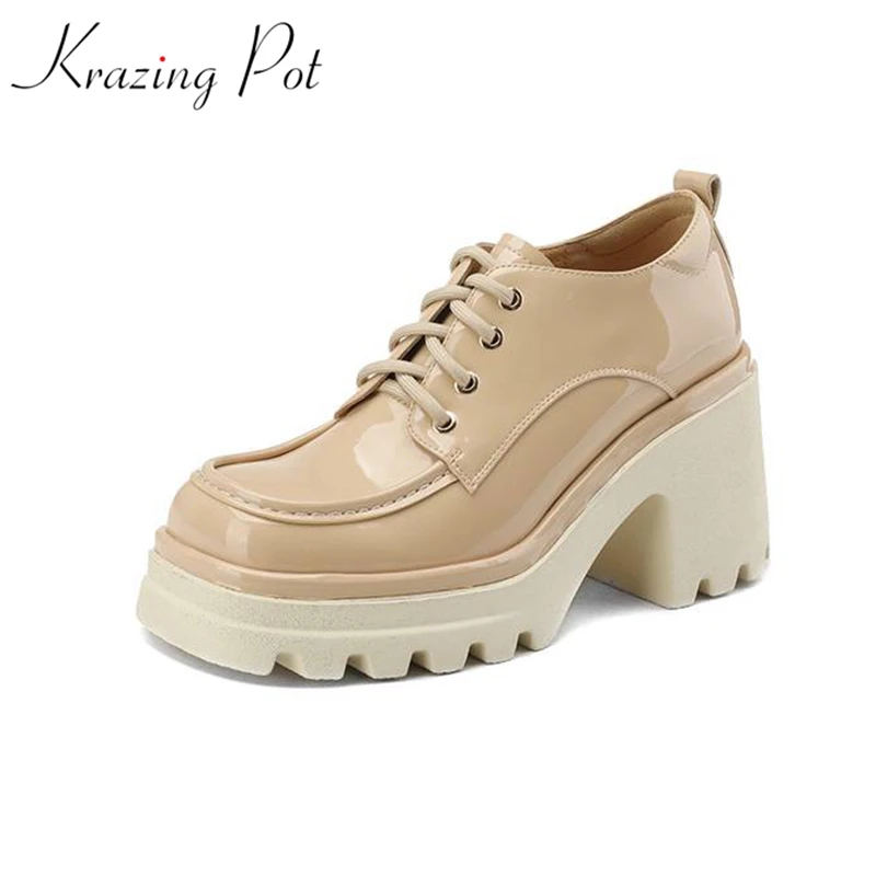 Krazing Pot Genuine Leather Basic Design Thick Bottom Autumn Round Toe Waterproof Thick High Heels Lace Up Leisure Women Pumps
Krazing Pot Genuine Leather Basic Design Thick Bottom Autumn Round Toe Waterproof Thick High Heels Lace Up Leisure Women Pumps
