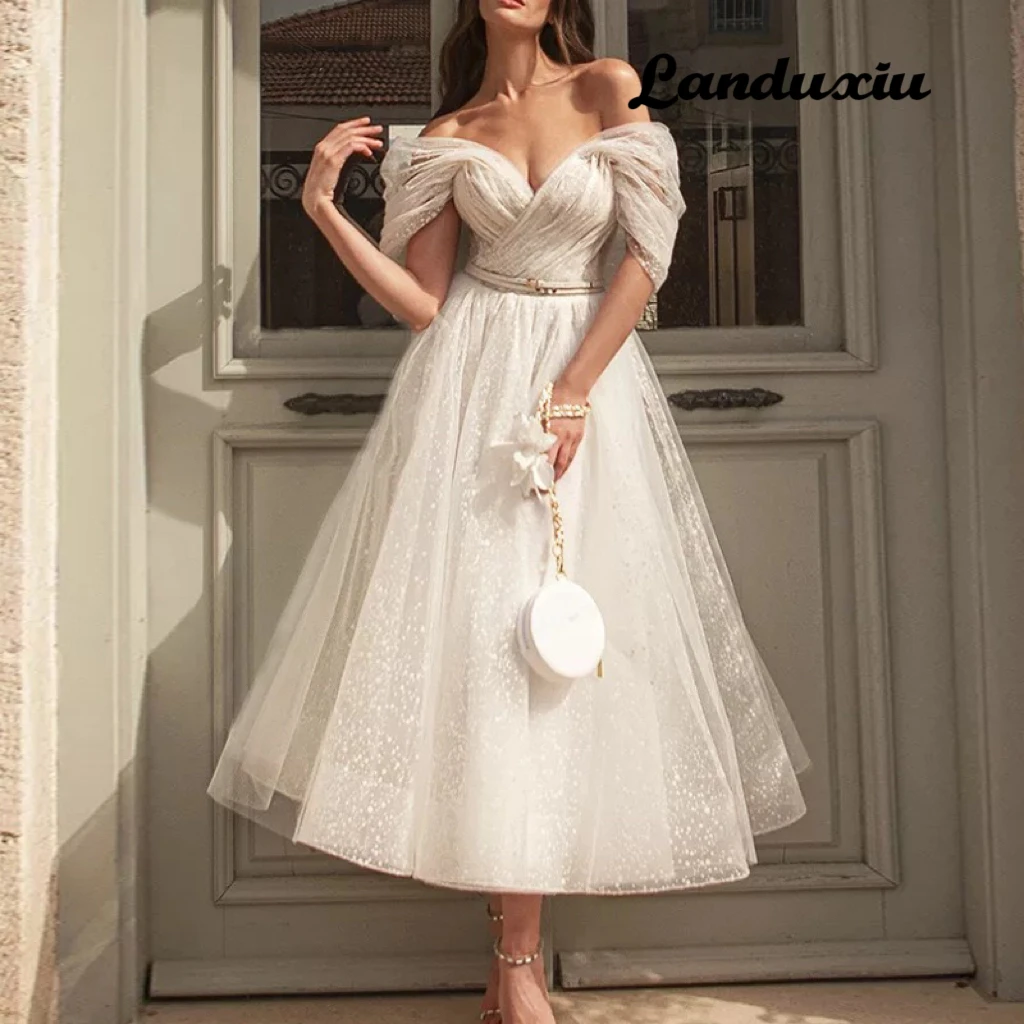 Landuxiu Bling Glittter Boho Wedding Dresses For Women Off Shoulder Sweetheaart Net Tulle Beach Tea Length Bridal Gowns Lace Up
Landuxiu Bling Glittter Boho Wedding Dresses For Women Off Shoulder Sweetheaart Net Tulle Beach Tea Length Bridal Gowns Lace Up