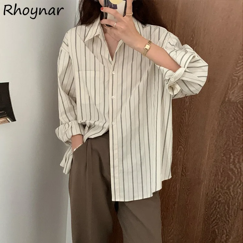 Striped Shirts Women Spring Girls Simple All-match Casual Daily Baggy Korean Style Layering Retro Basic Trendy Gentle Popular
Striped Shirts Women Spring Girls Simple All-match Casual Daily Baggy Korean Style Layering Retro Basic Trendy Gentle Popular