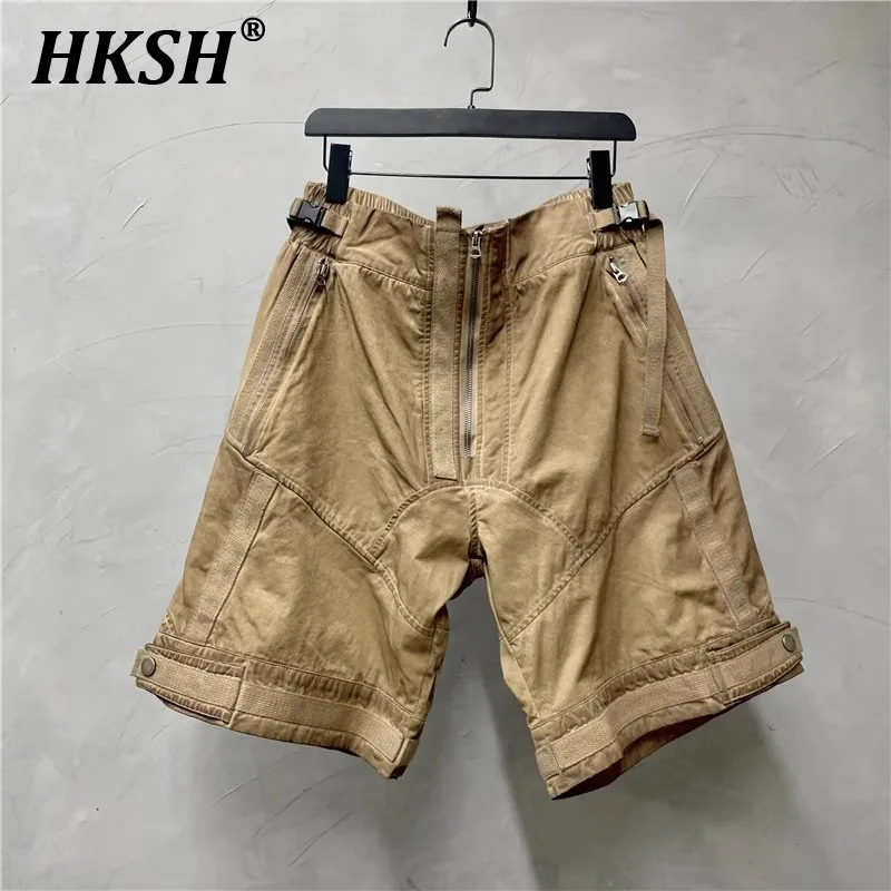 HKSH Men's Punk Retro Waste Land Style Distressed Workwear Shorts Personalized Spliced Loose Casual Capris Fashion Trendy HK0784
HKSH Men's Punk Retro Waste Land Style Distressed Workwear Shorts Personalized Spliced Loose Casual Capris Fashion Trendy HK0784