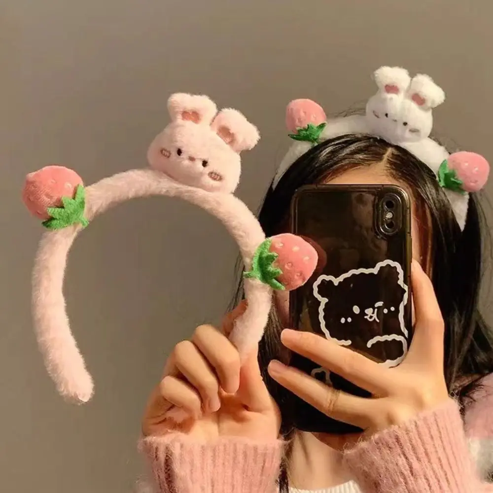 

Plush Cartoon Headband Hair Accessories Korean Style Strawberry Bear Hair Hoop Hairbands Headpiece Cute Hair Hoop Wash Face