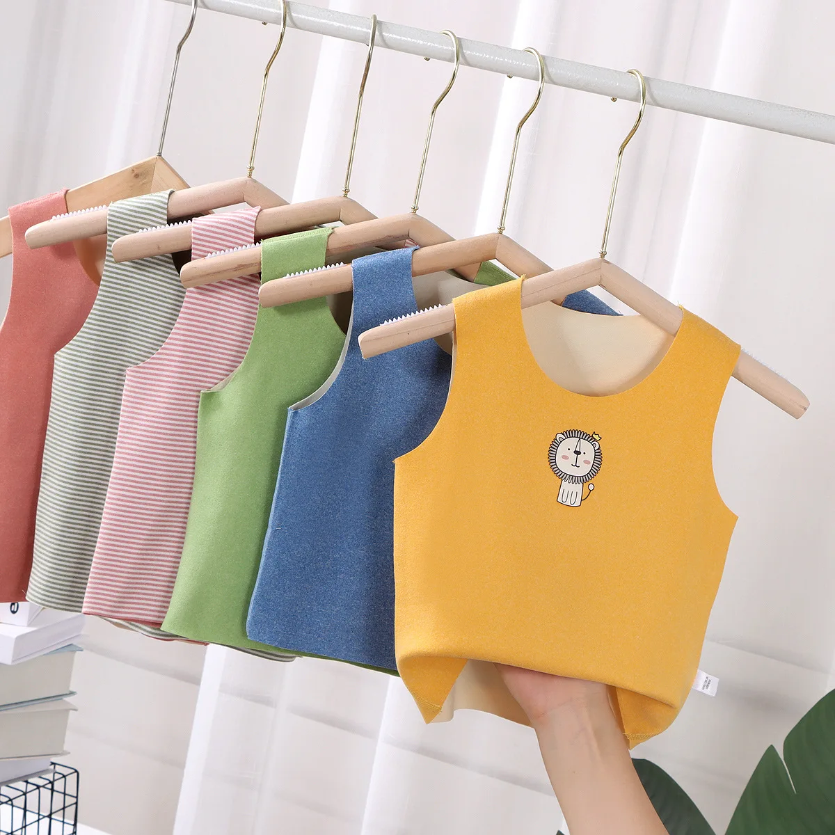 

Baby's Clothing Cute Cartoon Bear Print Vests Vest for Baby Girls Boys Autumn Winter Warm Kids Sleeveless Waistcoats