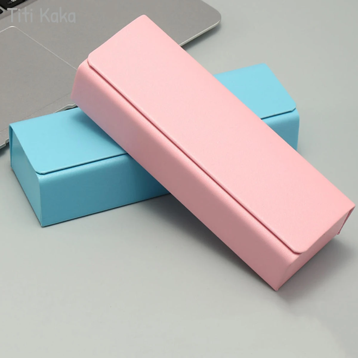 PU Leather Glasses Case Fashion Sunglass Reading Glasses Protector Eyeglasses Box
PU Leather Glasses Case Fashion Sunglass Reading Glasses Protector Eyeglasses Box