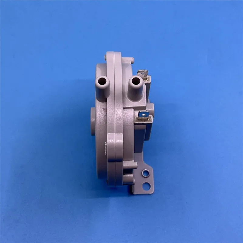 Gas water heater wind pressure switch universal small squirrel wall mounted stove accessories
Gas water heater wind pressure switch universal small squirrel wall mounted stove accessories